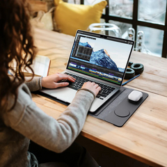 All-in-One Laptop Sleeve Charger